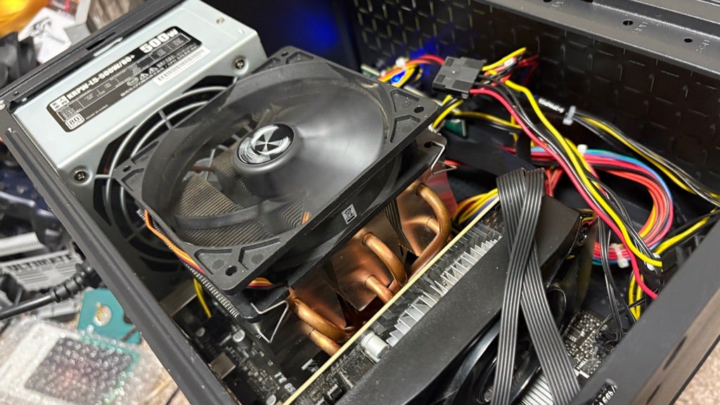 自作PC組み立て進捗！ついに完成…したけど大変すぎた話！ | 俺的ジャンカー