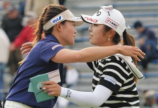 女子ゴルフ・上田桃子、2打差4位で復活Vへ好発進「コースが好きで毎年