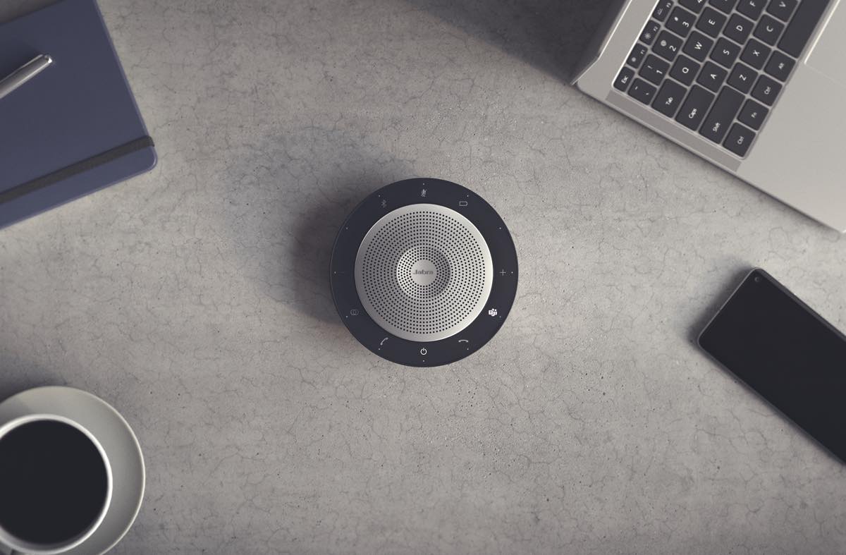 オンライン会議での聞き取りづらさはスピーカーフォンで解決しよう