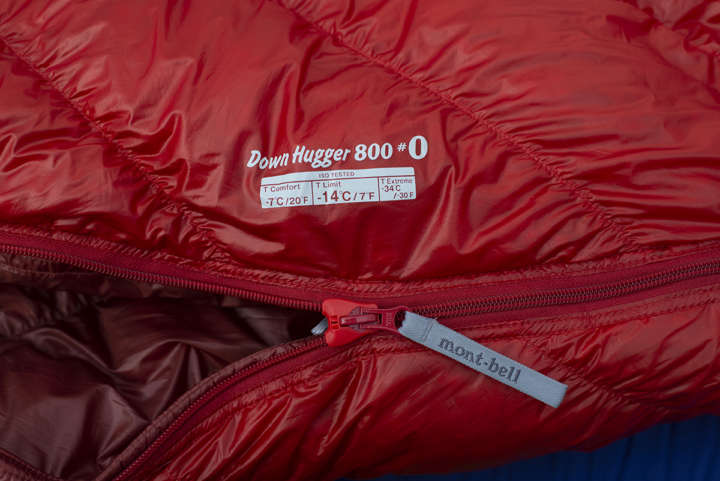 ぬくぬくで広々！モンベルのダウンシュラフで冬キャンプの睡眠が快眠に