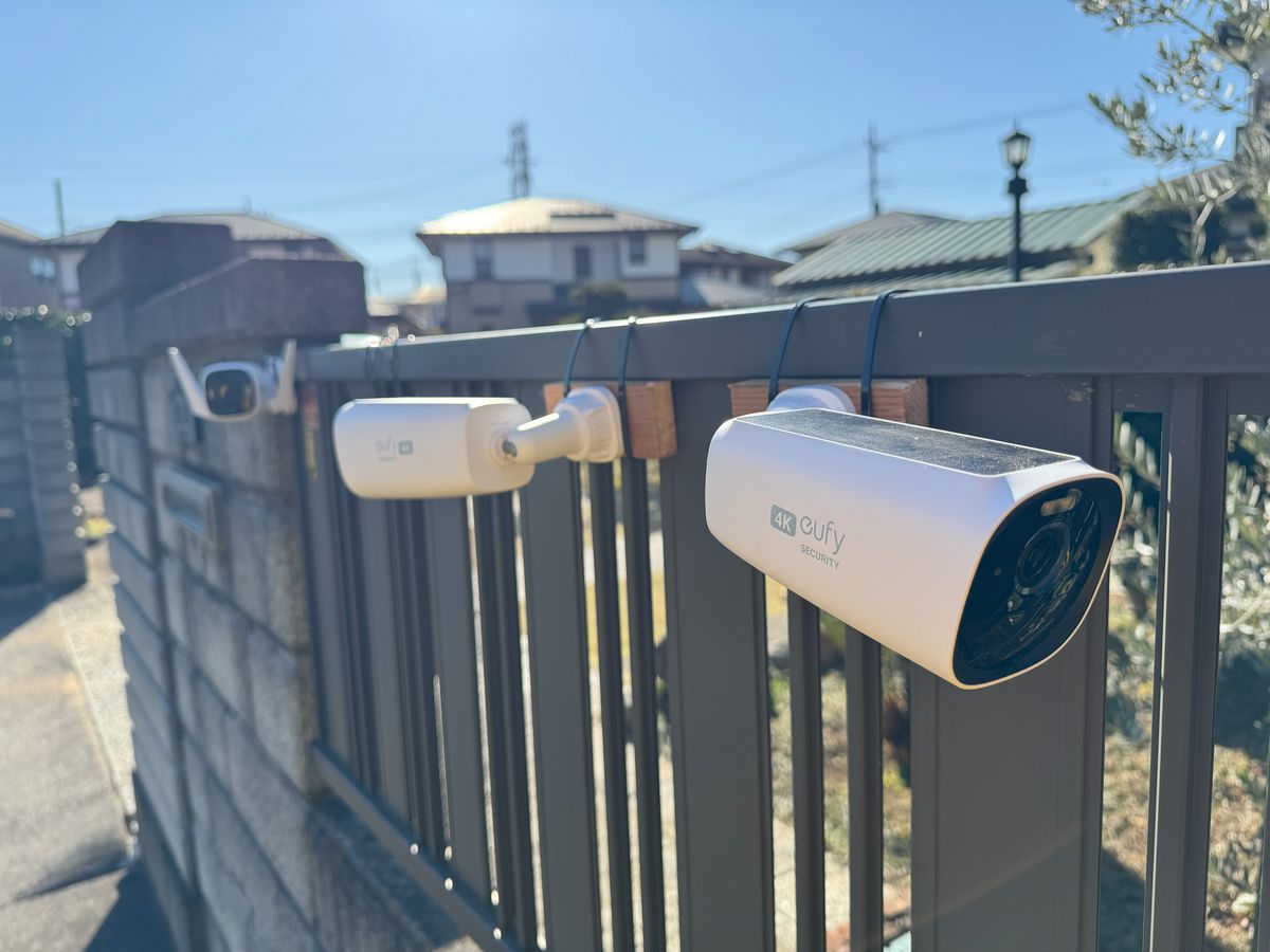 アンカーの最上位「防犯カメラ」ソーラーパネル＆録画サーバー付き