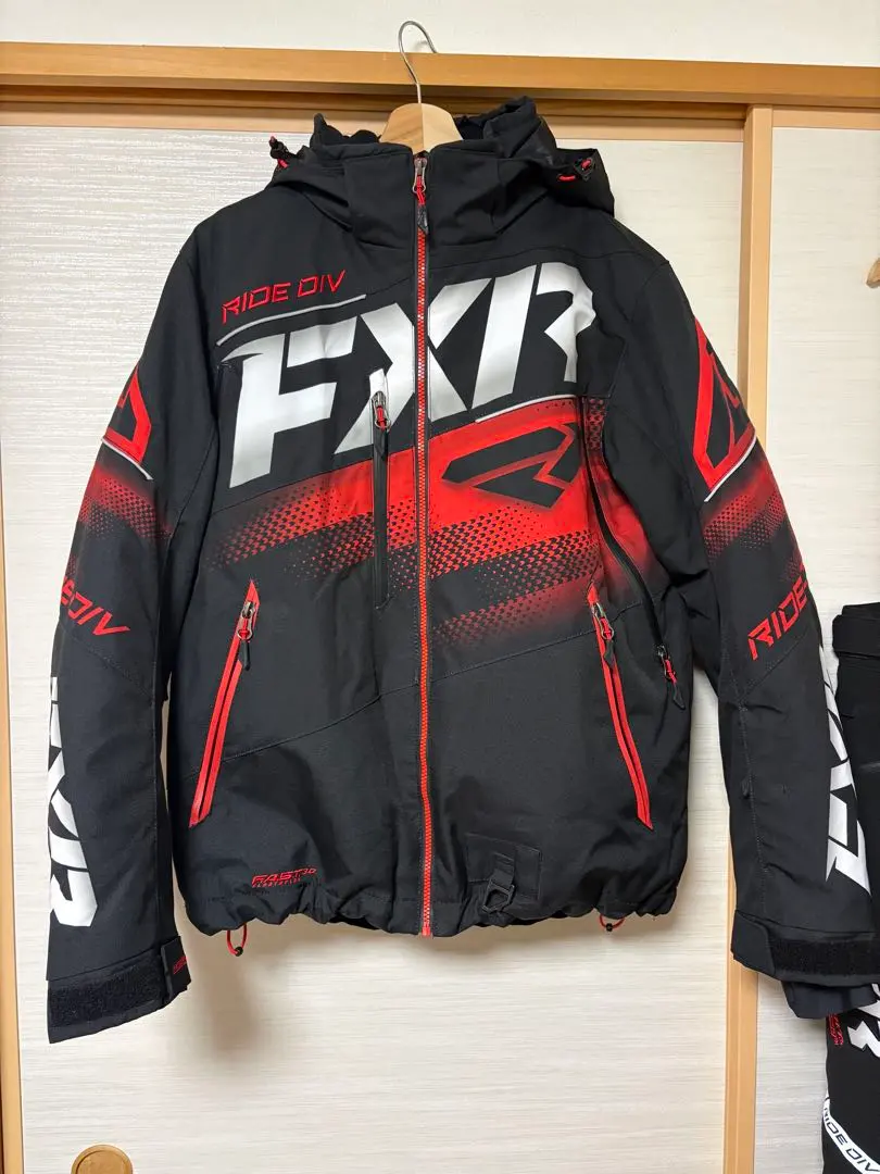 2026年最新】fXR スノーモービルの人気アイテム - メルカリ