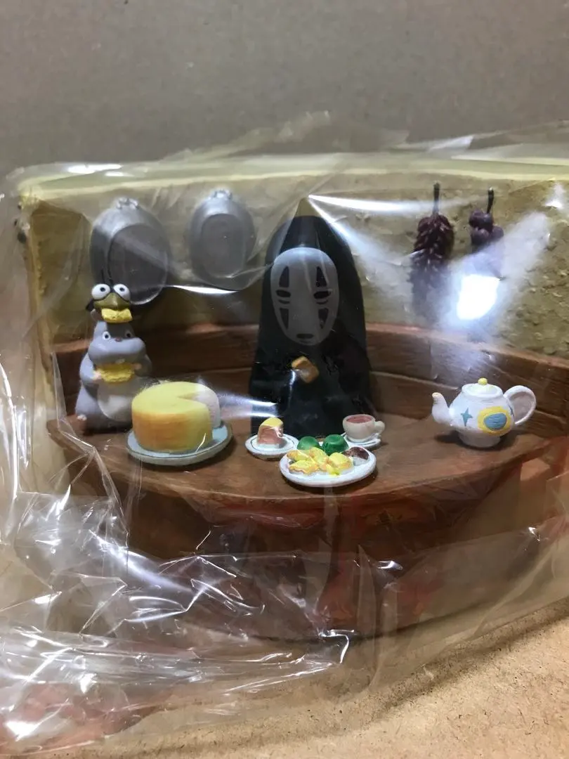 2026年最新】カオナシ プランターの人気アイテム - メルカリ