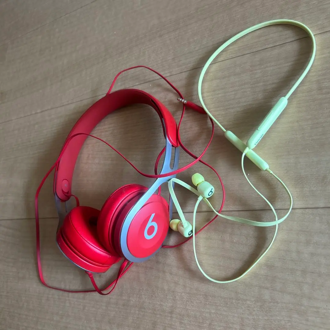 2026年最新】beats ヘッドホン イエローの人気アイテム - メルカリ
