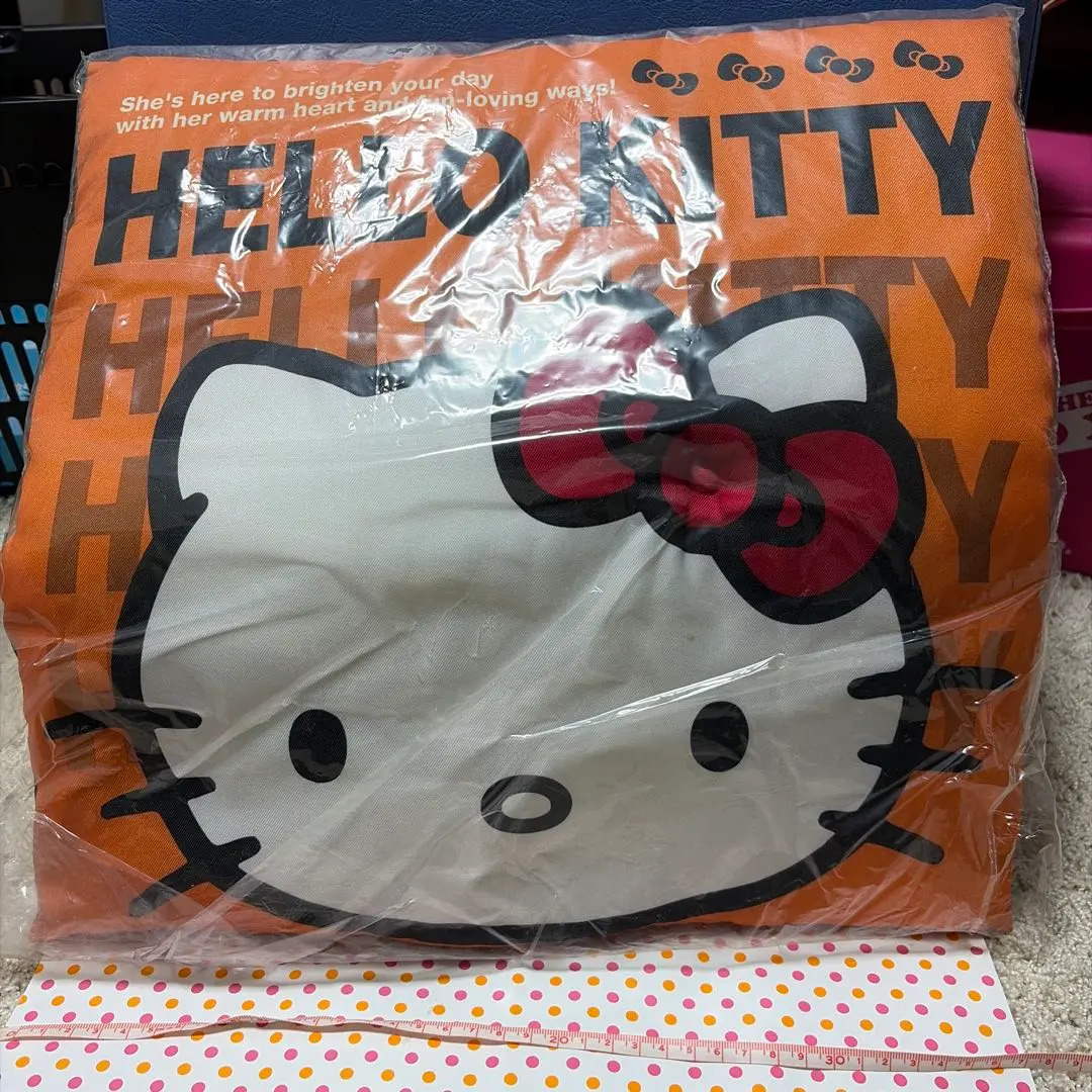 2026年最新】キティこたつ布団の人気アイテム - メルカリ