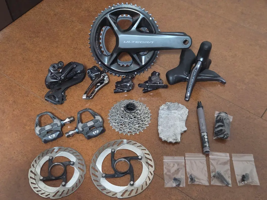 2026年最新】4iiii r8100の人気アイテム - メルカリ