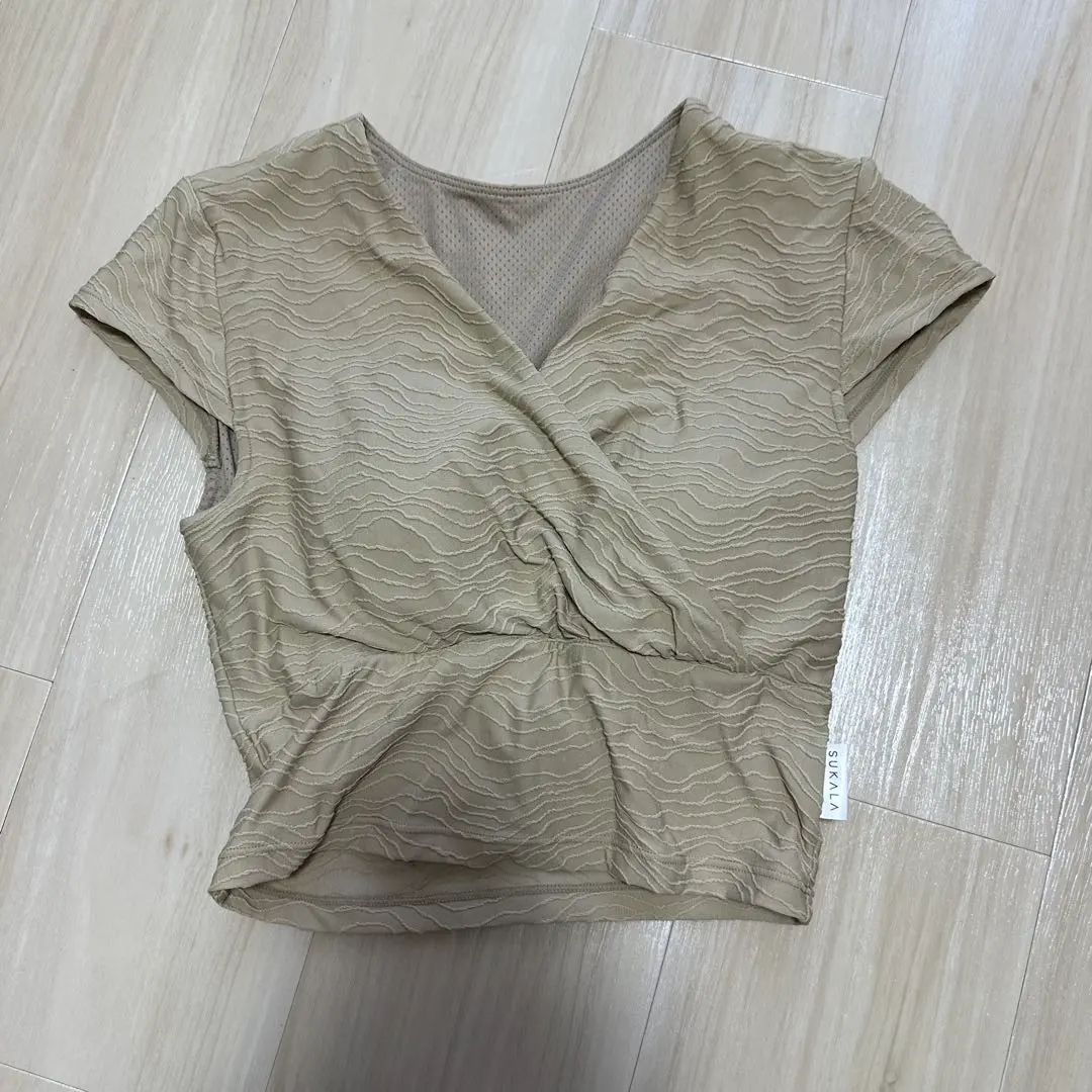 2026年最新】SUKALA キャップスリーブトップスの人気アイテム - メルカリ