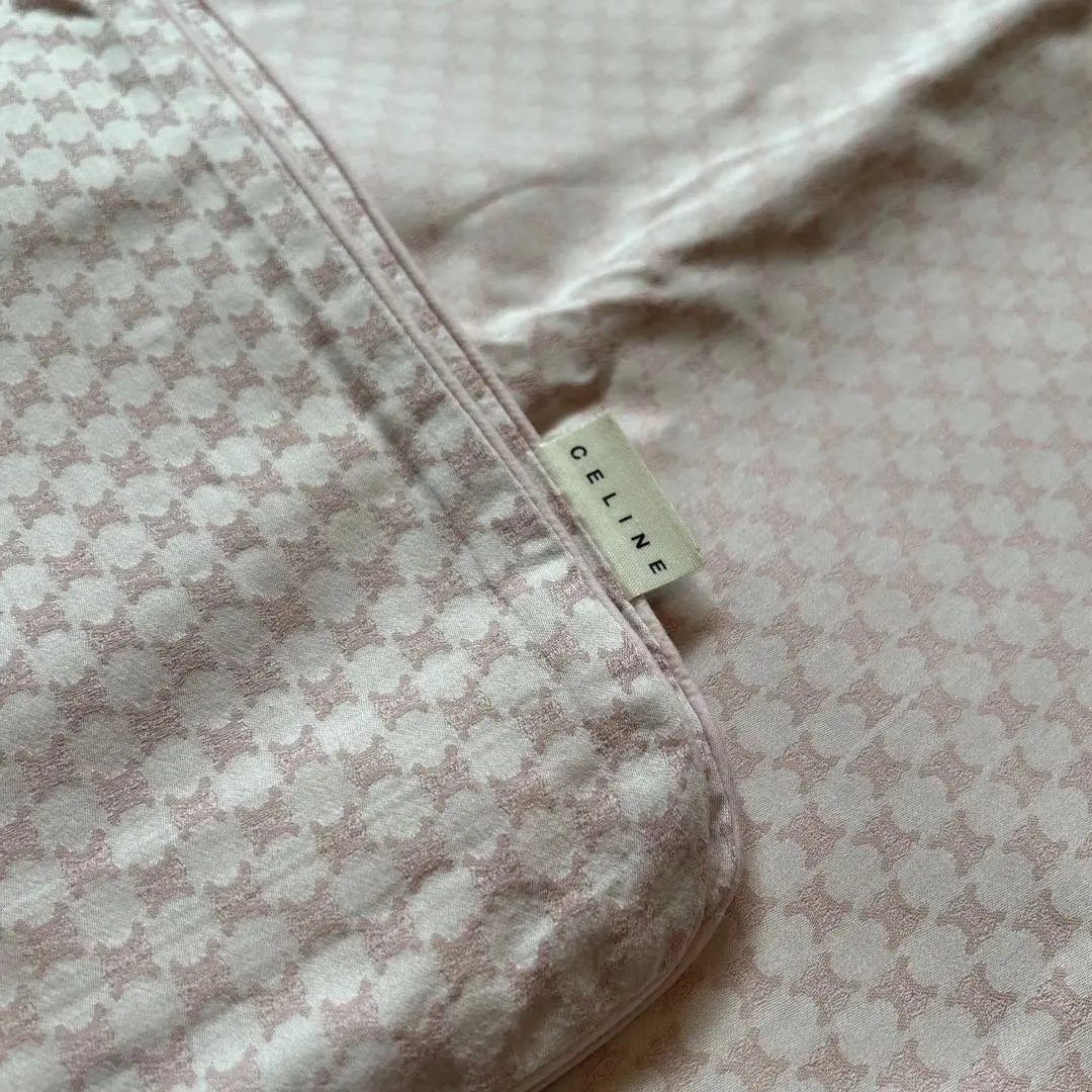 2026年最新】セリーヌ 掛け布団カバーの人気アイテム - メルカリ