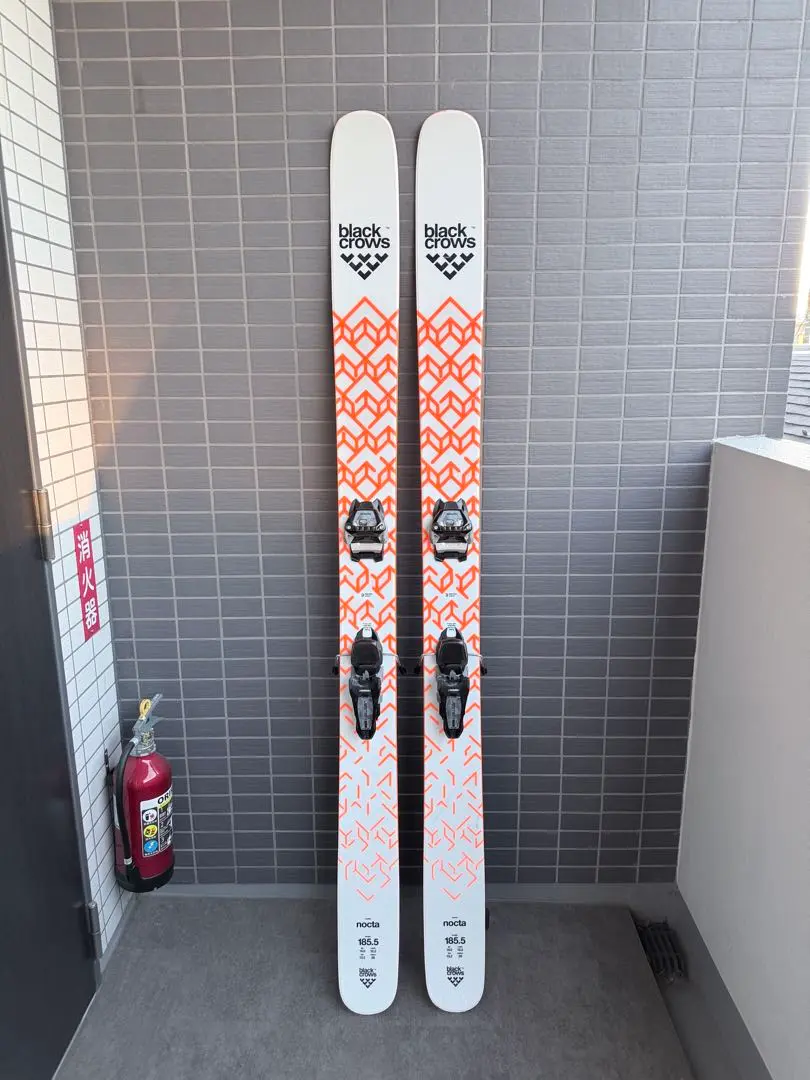 2026年最新】blackcrows Noctaの人気アイテム - メルカリ