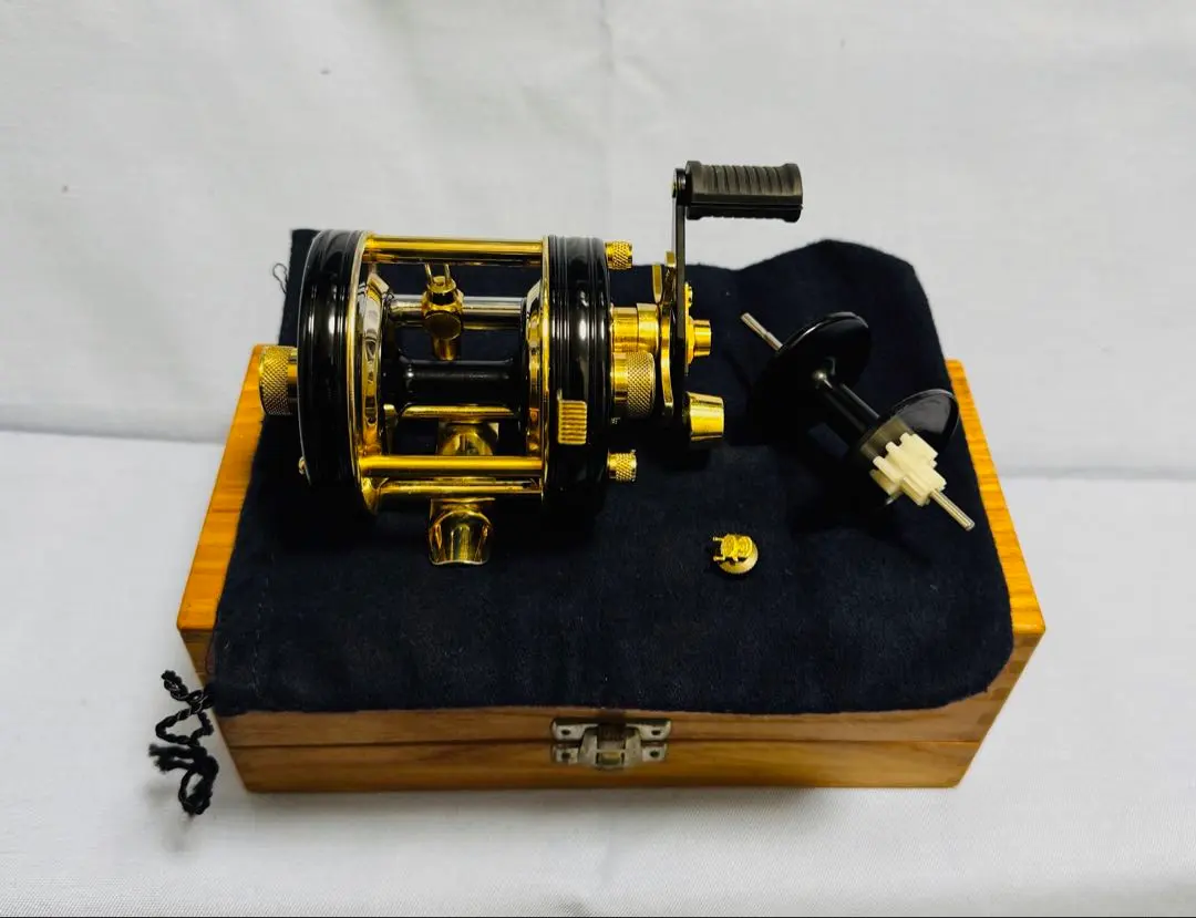 2026年最新】アブ 木箱の人気アイテム - メルカリ