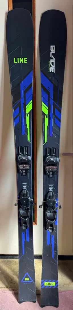 2026年最新】LINE BLADE スキーの人気アイテム - メルカリ