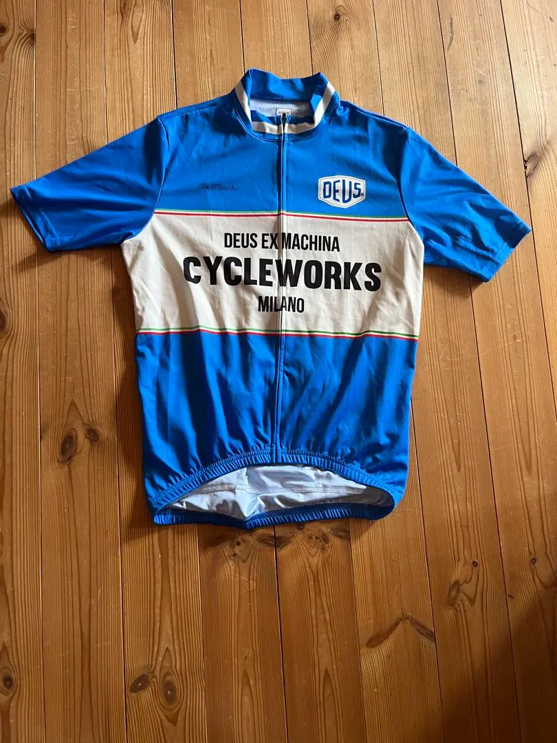 2026年最新】deus ジャージの人気アイテム - メルカリ