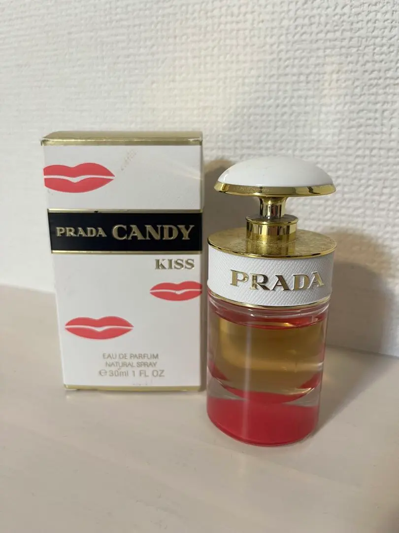 2026年最新】PRADA CANDY kissの人気アイテム - メルカリ