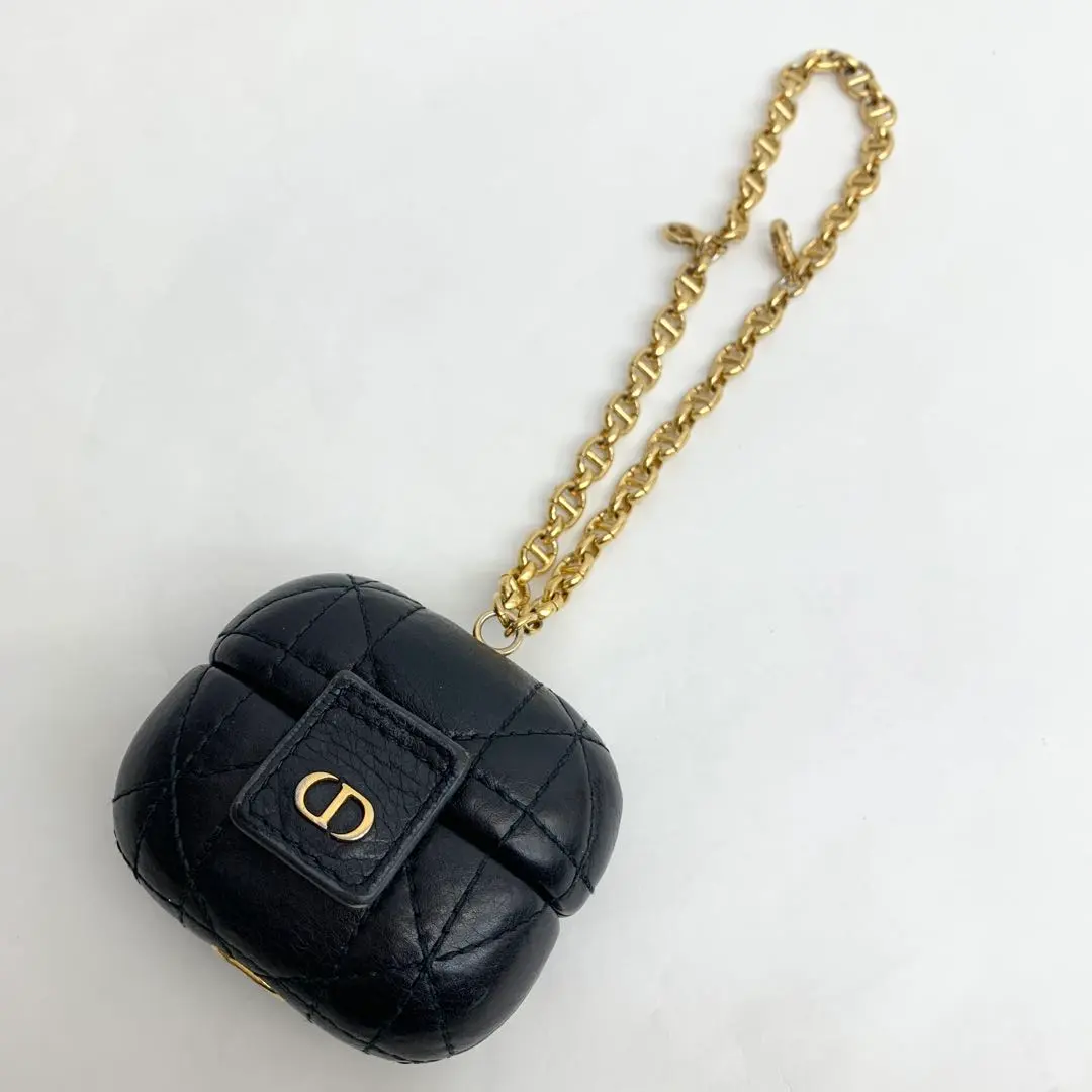 2026年最新】airpodsケース diorの人気アイテム - メルカリ