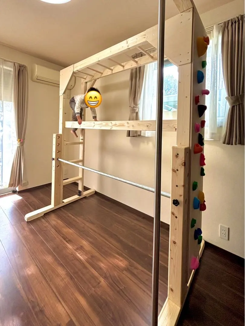 mina様完成写真うんていタイプB 雲梯室内