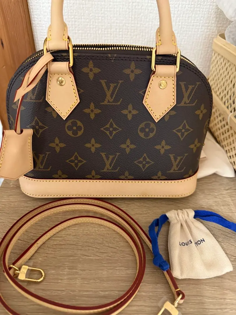 2026年最新】ヴィトン アロマの人気アイテム - メルカリ