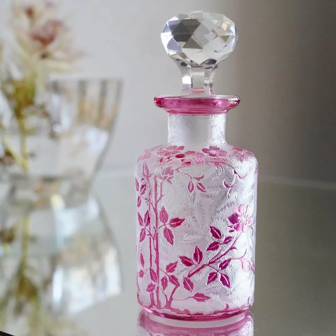 2026年最新】バカラ ローズ フラワーベースの人気アイテム - メルカリ