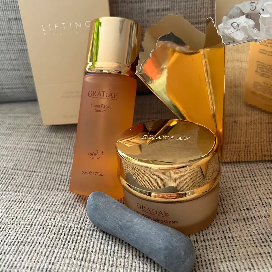 2026年最新】グラティエ 美顔器の人気アイテム - メルカリ