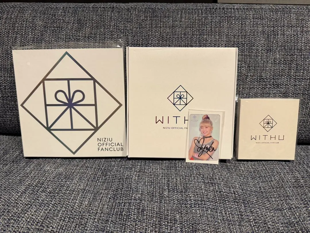 2026年最新】niziuマユカ直筆サインの人気アイテム - メルカリ
