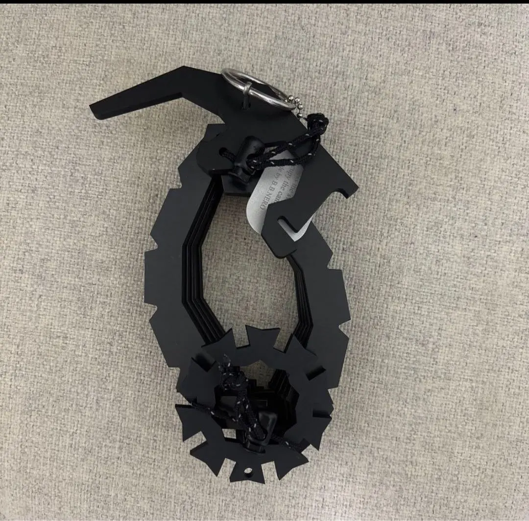 2026年最新】ボンボネロ 手榴弾の人気アイテム - メルカリ