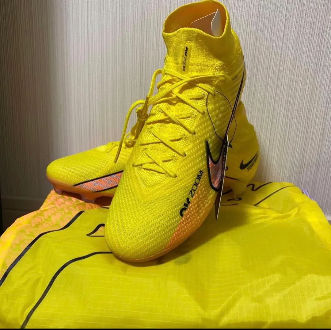 2026年最新】マーキュリアルスーパーフライ4の人気アイテム - メルカリ