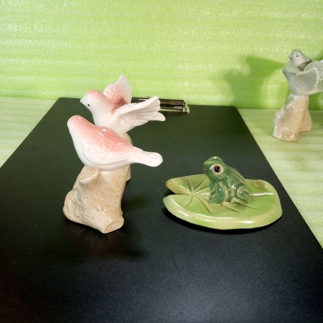 ニャオ様専用 鳩と思われる置物3個とカエルの置物1個 4個セット - メルカリ