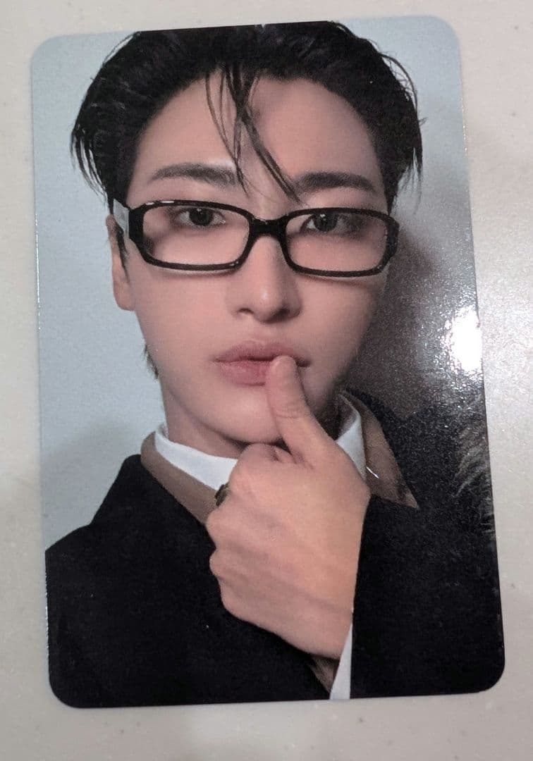 ATEEZ ソンファ トレカ hellolive特典トレカ☆ - メルカリ