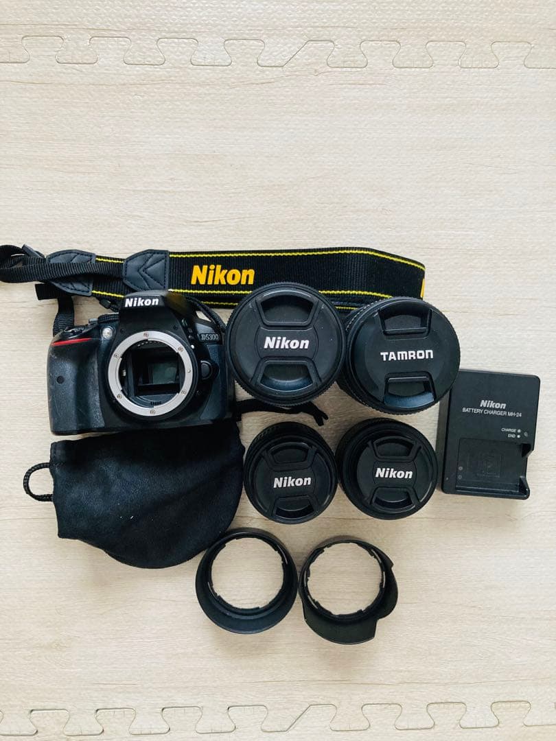 Nikon D5300 レンズ付き ニコン（Nikon） Nikon D5300 レンズキット ブラック SDカード(16GB