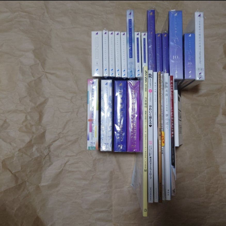 欅坂46、櫻坂46ブルーレイ、アルバムCDセット - メルカリ