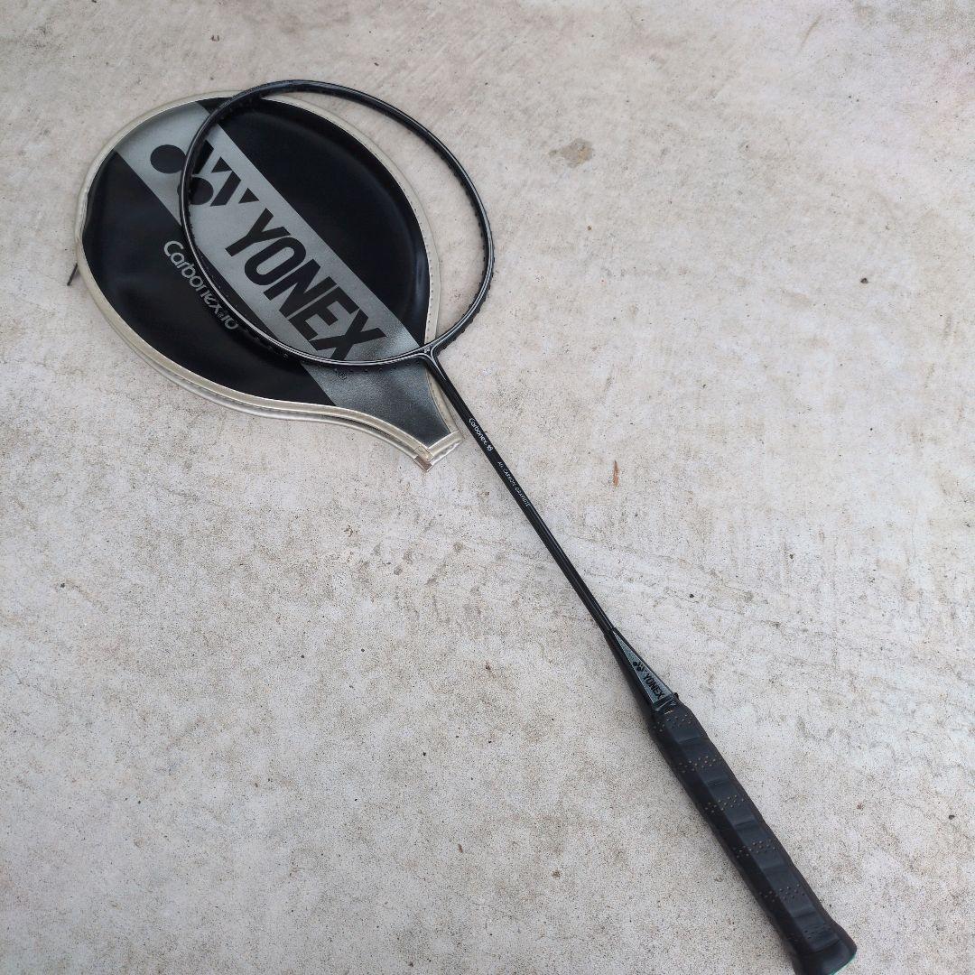 美品】YONEX Carbonex 18 バドミントンラケット 専用ケース付き - メルカリ
