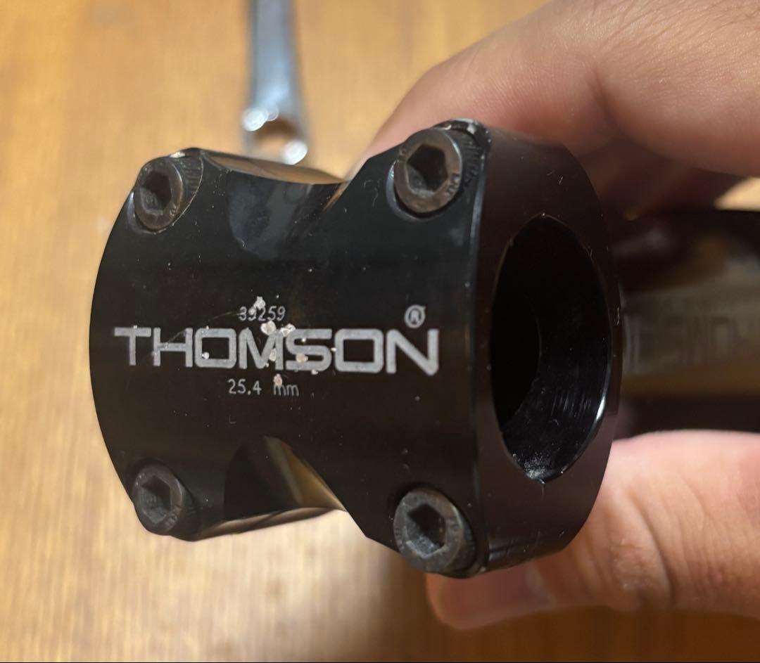 THOMSON Elite ステム 5° x 110mm x 25.4mm