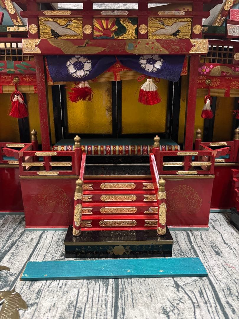 ジャンク】平和殿 お雛様 置き方作り方不明 傷み大 アレンジ用 時代物