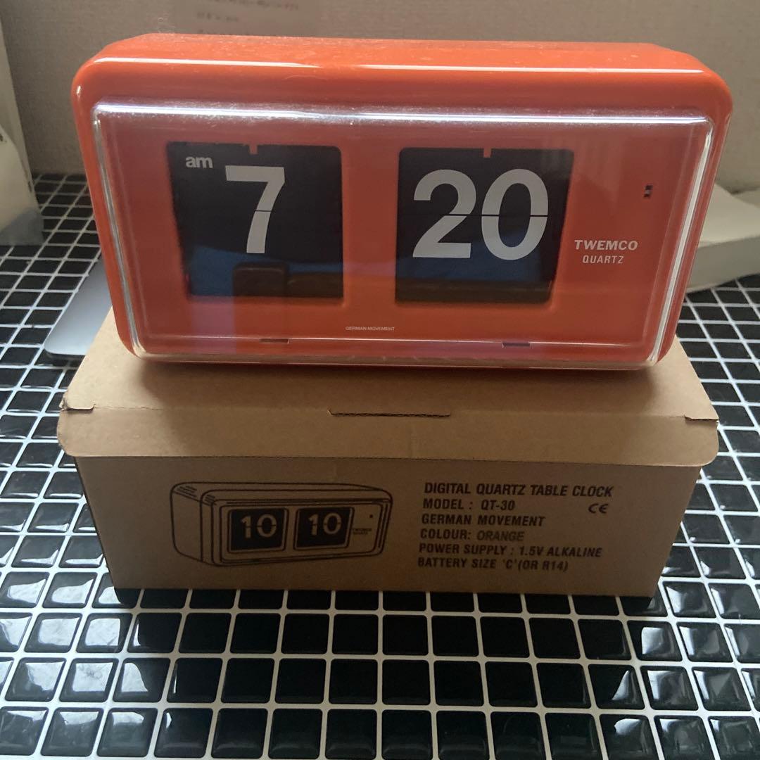 Twenico トゥエンコ　パタパタ時計 qt-30white_1.jpg