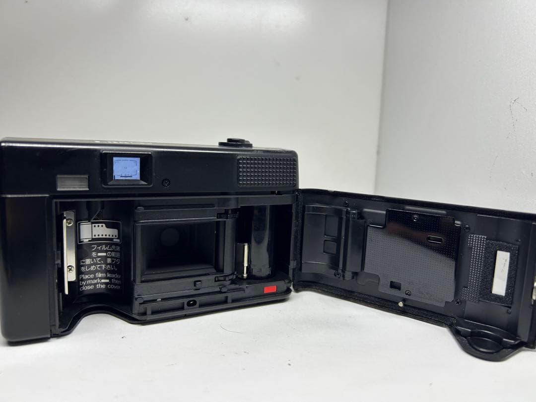 Nikon ニコン L35AD 初代ピカイチ ISO 1000 動作品 カメラ - メルカリ