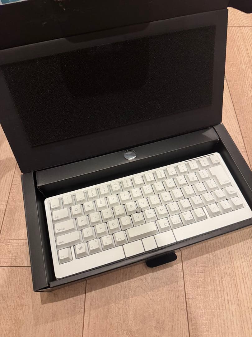 HHKB Studio 日本語配列 キーボード本体 Amazon | PFU キーボード HHKB Studio 英語配列／墨 （ポインティング