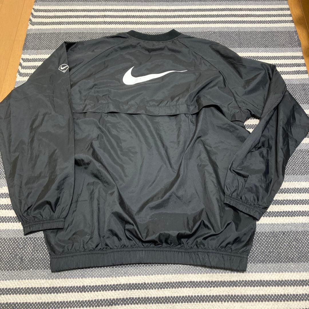 Nike ブラック ピステ・ウィンドブレーカー - メルカリ