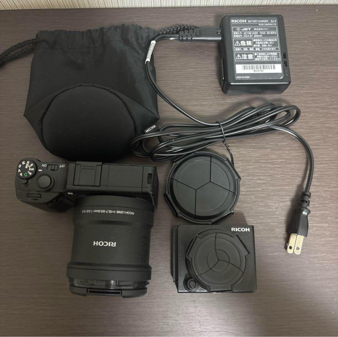 RICOH GXR ボディ，レンズ2個セット RICOH GXR ボディ + A12 28mm APS-Cレンズセット - メルカリ
