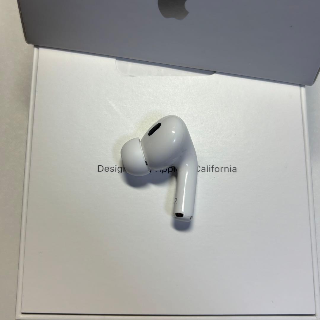 AirPods pro 第二世代 左耳のみ usb-c版 Apple - メルカリ
