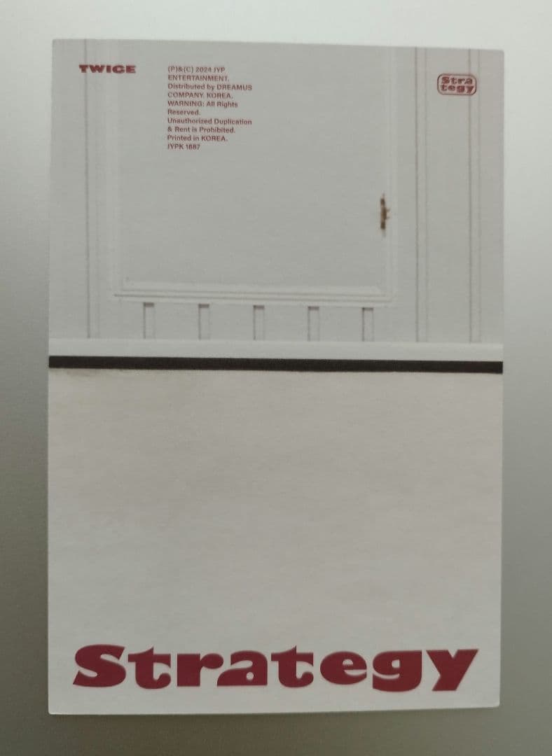 TWICE サナ US限定 Strategy 直筆サイン フォトカード - メルカリ