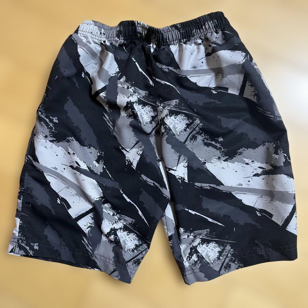 バドミントン ハーフパンツ 再春館製薬所|mercariメルカリ官方指定廠商