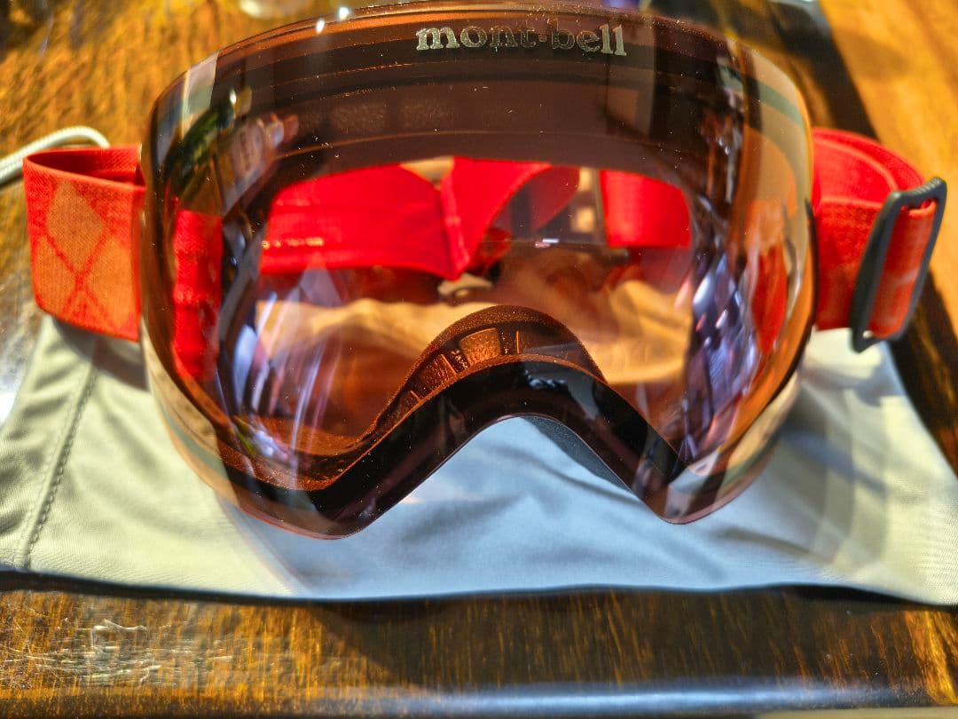 美品！mont-bell モンベル アルパインゴーグルHD（スノーゴーグル