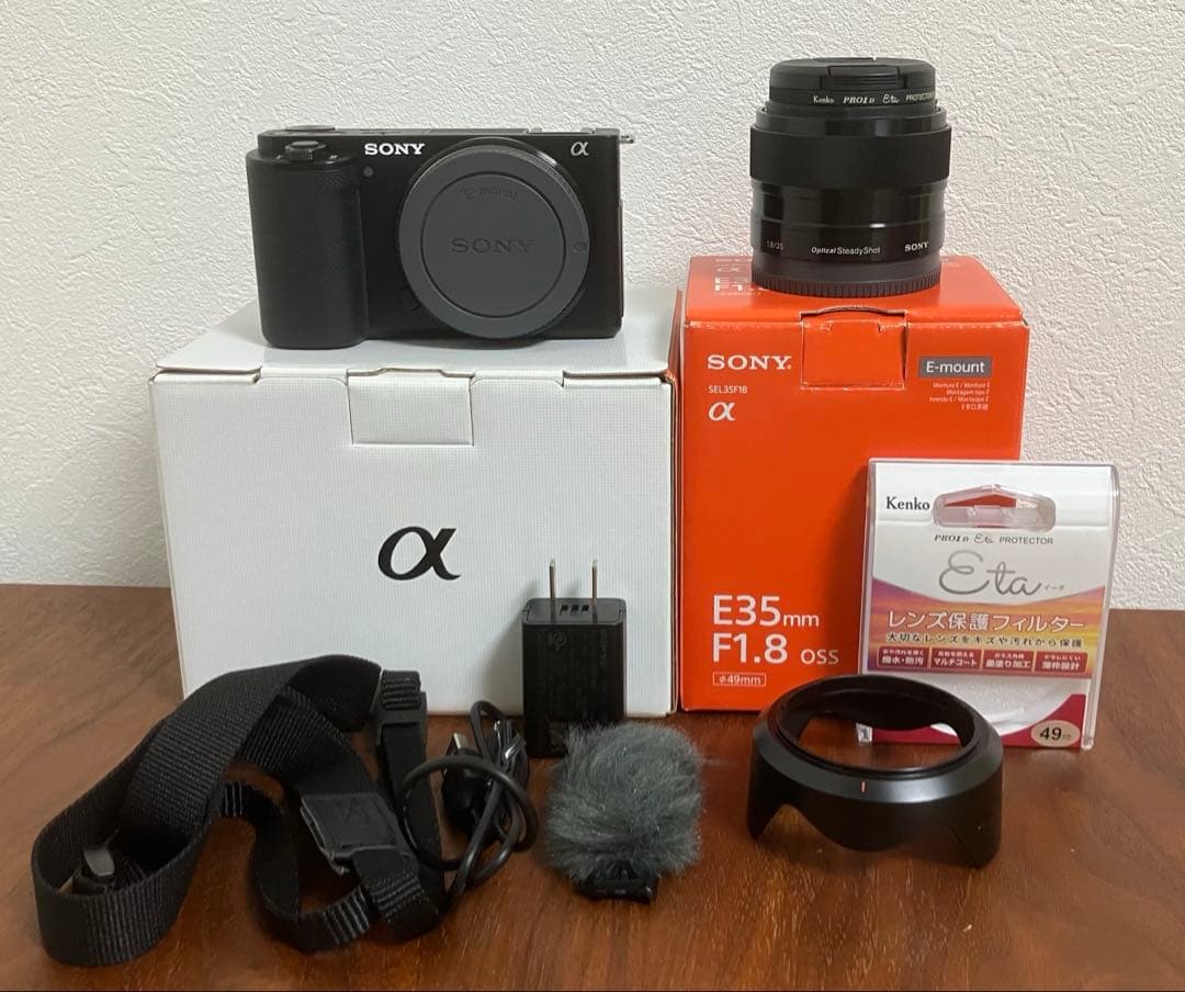 VLOGCAM ZV-E10 ミラーレス一眼&単焦点レンズE 35mm F1.8 ソニー ミラーレスカメラ VLOGCAM ZV-E10が登場！｜APS-Cセンサー