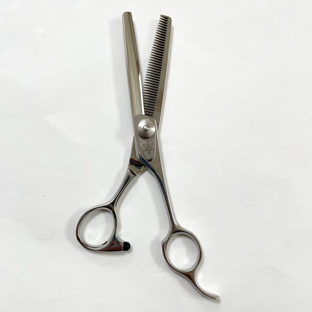 セニングシザー 逆刃 メーカー不明 右利き カット率25〜30% - メルカリ