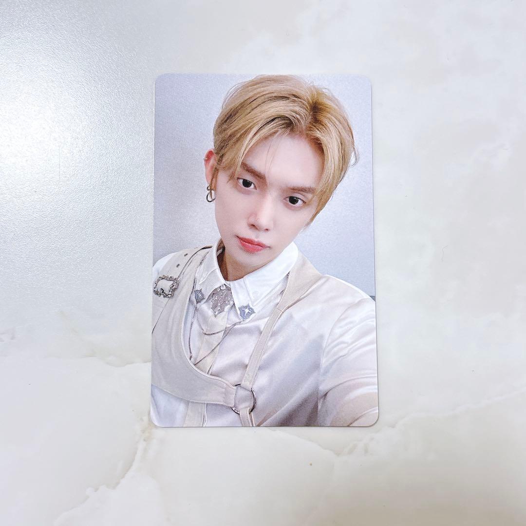 TXT ヨンジュン no labels:part 01 ユニバ ラキドロ トレカ - メルカリ