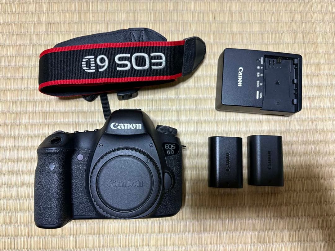[最終価格] Canon EOS 6D 本体 + バッテリー2個 + 充電器 楽天市場】バッテリー 2個 ＋ USB 充電器(USB 2個同時充電 タイプ