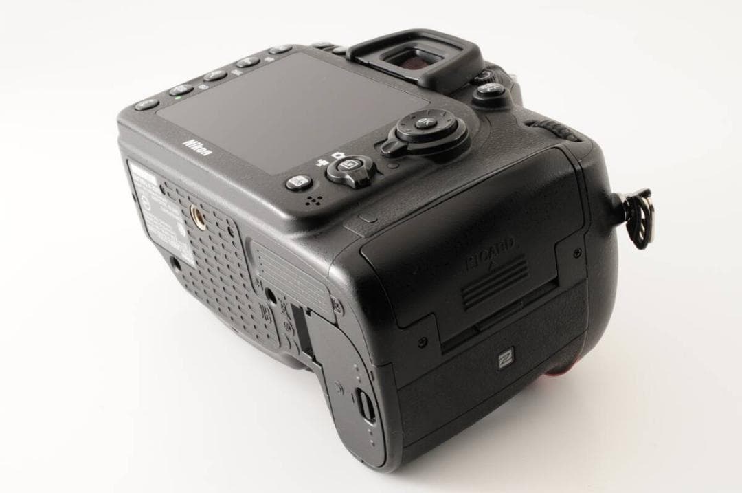 ■ 美品 ■ ニコン　Nikon D7200 ボディ 《S数 15868回》