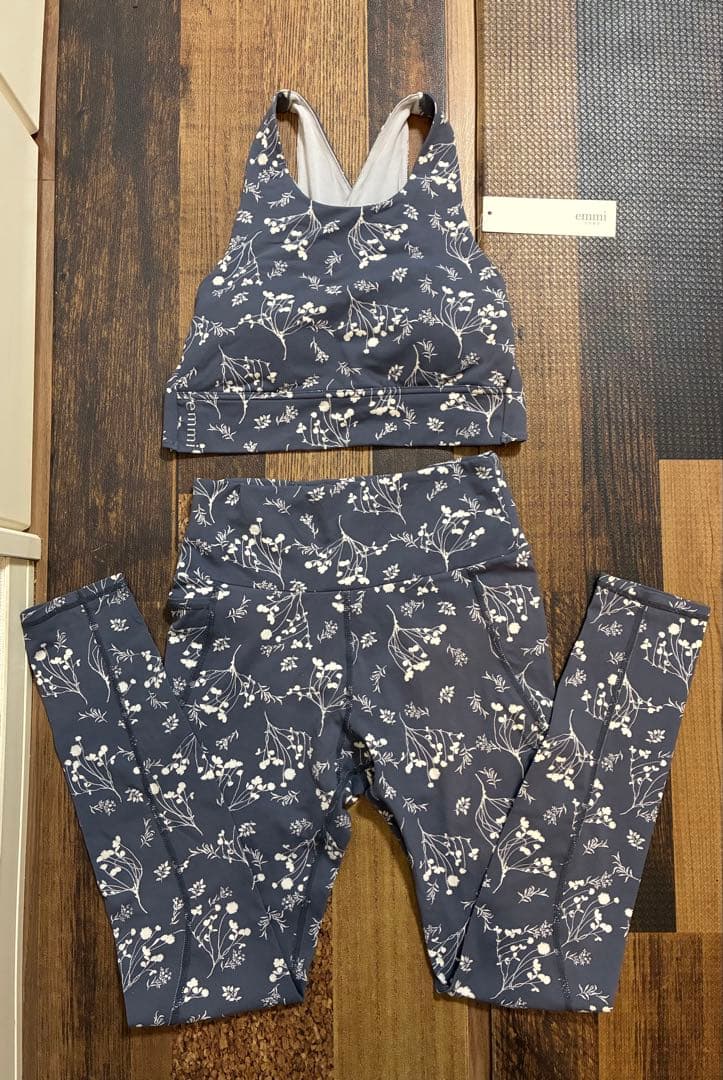 極美　emmi yoga エミヨガ　ヨガウェア　バッグクロス　ブルーグレー nr2695-03_1.jpg