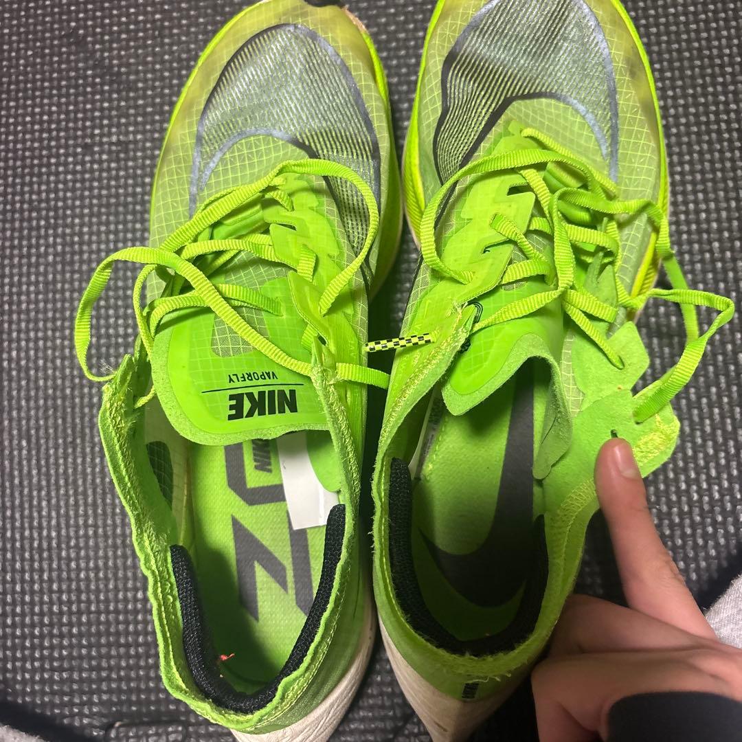 初代 ヴェイパーフライ26.5cm 新品 Nike Vaporfly 4 26 5cm ナイキ ヴェイパーフライ｜Yahoo!フリマ