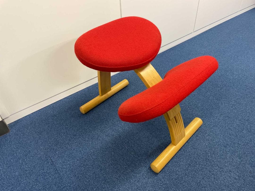 リボ社 バランスチェア Rybo balans EASY イージー 赤 リボ / Rybo バランスチェアイージー 北欧 ノルウェー 姿勢 猫背 中古