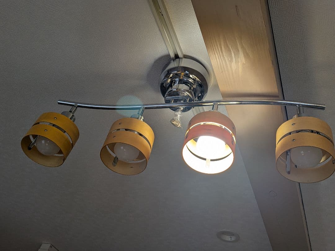 日昇 スポットシーリングライト4灯 BBS-049C 3個＋BBS-113 1個 - メルカリ